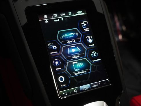 Used 2024 Lamborghini Huracan EVO image 27