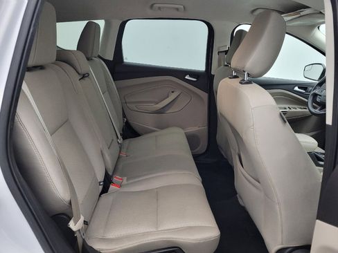 Used 2018 Ford Escape SE FWD image 19