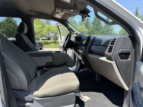 Used 2021 Ford F250 XL w/ STX Appearance Package AWD/4WD image 15