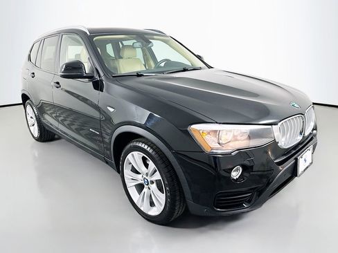 Used 2016 BMW X3 sDrive28i image 3
