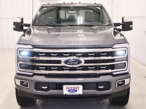 Certified 2024 Ford F350 Platinum image 5