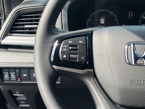 Used 2026 Honda Odyssey Sport-L image 21