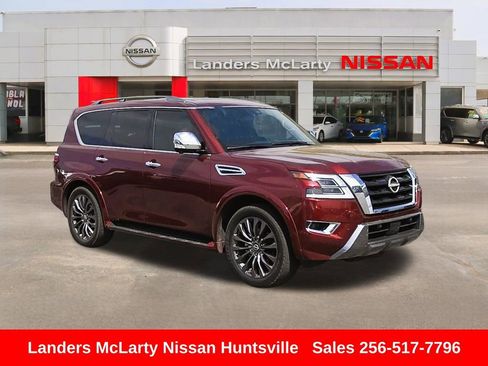 Used 2023 Nissan Armada Platinum w/ Captain's Chairs Package RWD image 1
