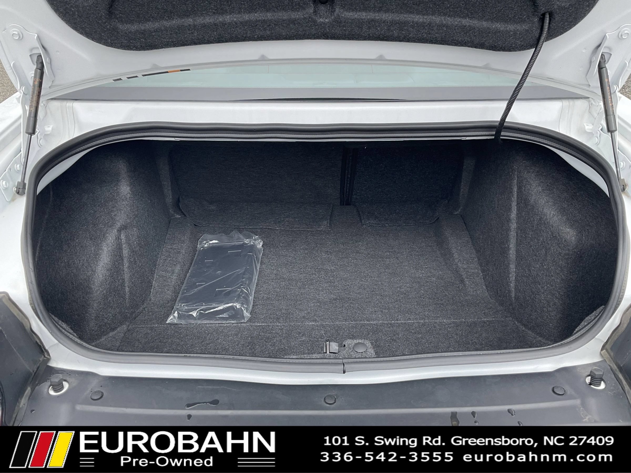 Used 2023 Dodge Challenger R/T Scat Pack RWD image 31