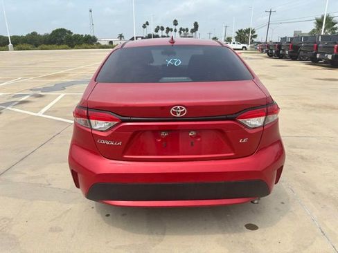 Used 2020 Toyota Corolla LE FWD image 5