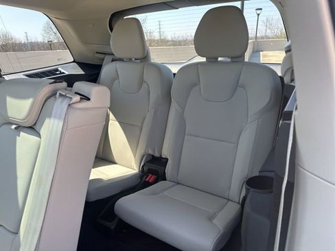 Certified 2023 Volvo XC90 B6 Plus image 13
