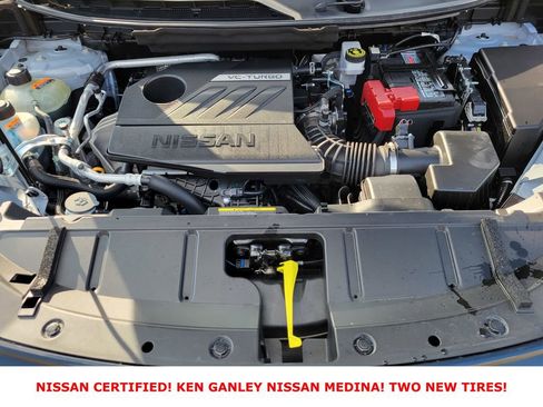 Certified 2025 Nissan Rogue SV image 23