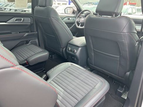 New 2026 Ford Explorer ST-Line w/ ST-Line Street Pack AWD/4WD image 11