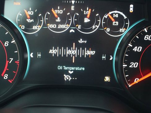 Used 2017 Chevrolet Camaro LT RWD image 24