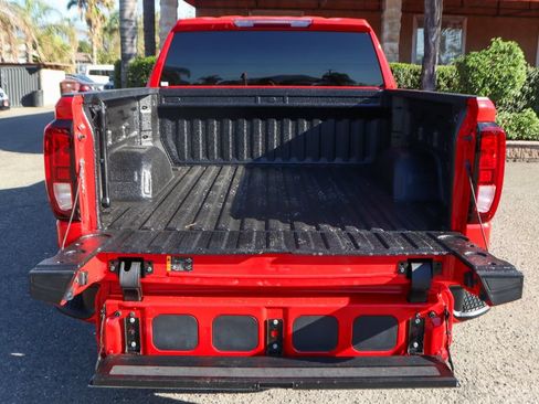 Used 2022 GMC Sierra 1500 Elevation RWD image 8