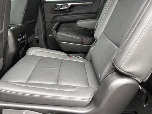 Used 2026 Chevrolet Tahoe Z71 w/ Comfort Package image 29