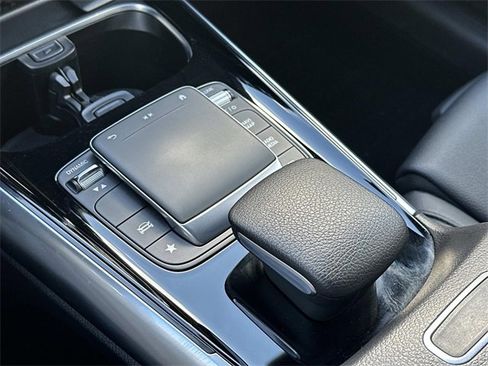 Certified 2023 Mercedes-Benz GLA 250 4MATIC image 30