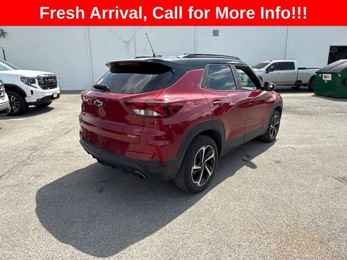 Used 2021 Chevrolet TrailBlazer RS w/ Sun and Liftgate Package AWD/4WD image 6