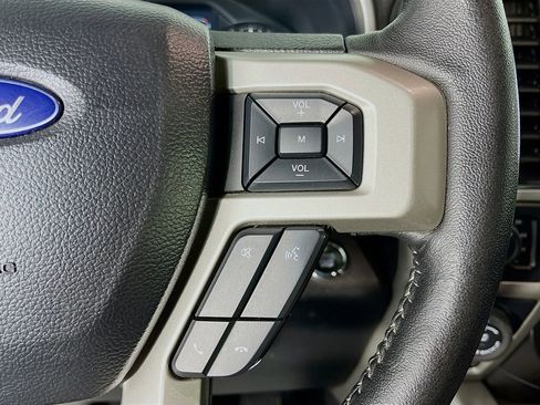 Used 2019 Ford F150 Lariat w/ Equipment Group 502A Luxury image 17