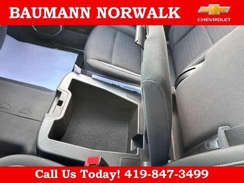 Used 2023 Chevrolet Silverado 1500 RST AWD/4WD image 33