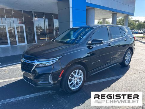 Used 2024 Chevrolet Equinox LT FWD image 1
