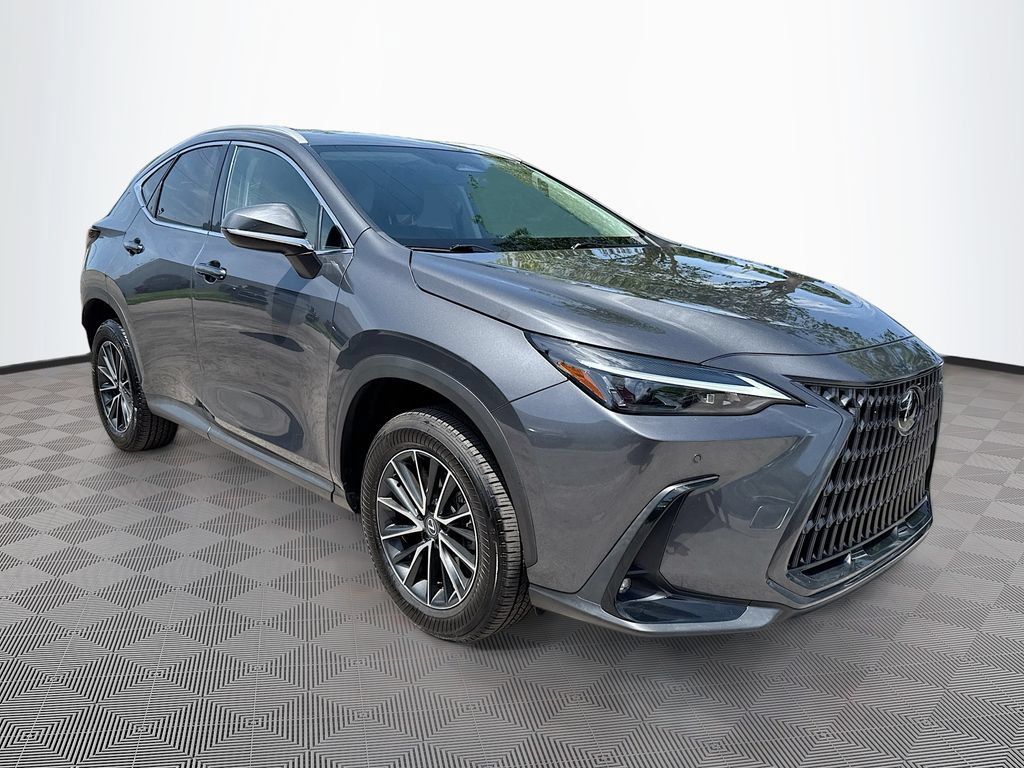 Used 2025 Lexus NX 250 FWD w/ Cold Area Package image 4