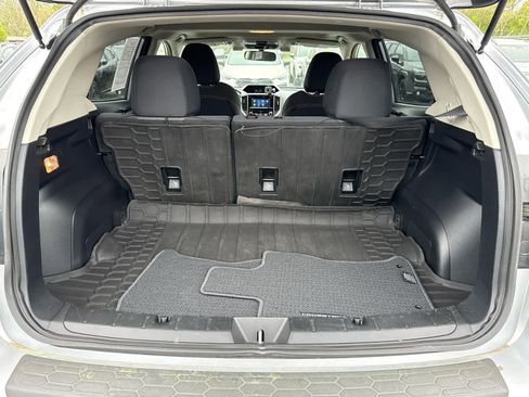 Certified 2022 Subaru Crosstrek 2.0i Premium w/ Moonroof Package AWD/4WD image 8