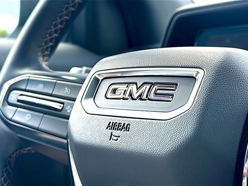 New 2026 GMC Terrain AT4 w/ Convenience Package III AWD/4WD image 21