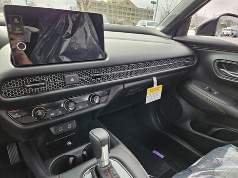 New 2026 Honda HR-V Sport image 13