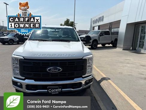 Used 2023 Ford F250 XL w/ XL Chrome Package RWD image 2