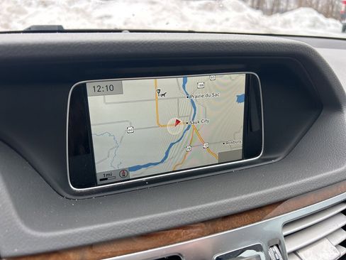 Used 2015 Mercedes-Benz E 350 4MATIC Sedan image 18