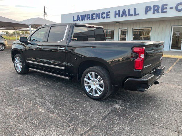 Used 2025 Chevrolet Silverado 1500 High Country AWD/4WD image 10