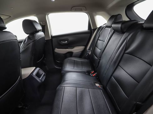 Used 2024 Honda HR-V LX image 19