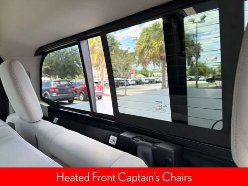 Certified 2023 Nissan Titan SV w/ SV Convenience Package RWD image 32