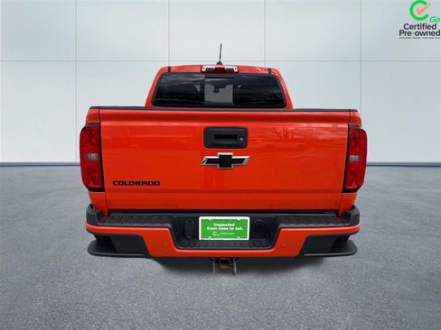 Used 2020 Chevrolet Colorado LT w/ Colorado RST Special Edition image 5