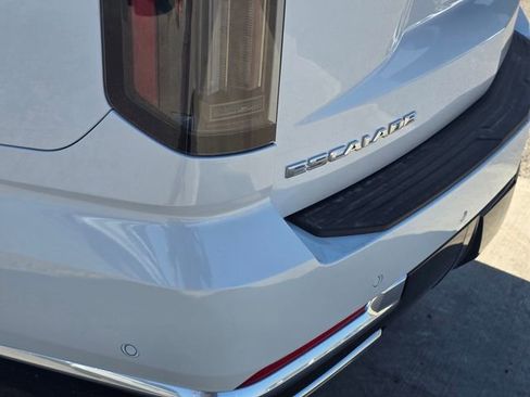 New 2026 Cadillac Escalade Luxury w/ Touring Package image 11