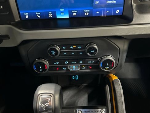 Certified 2022 Ford Bronco Badlands AWD/4WD image 23