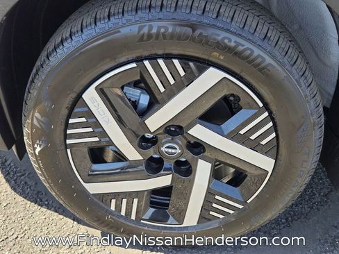 New 2026 Nissan Kicks SV w/ Cold Weather Package FWD image 6