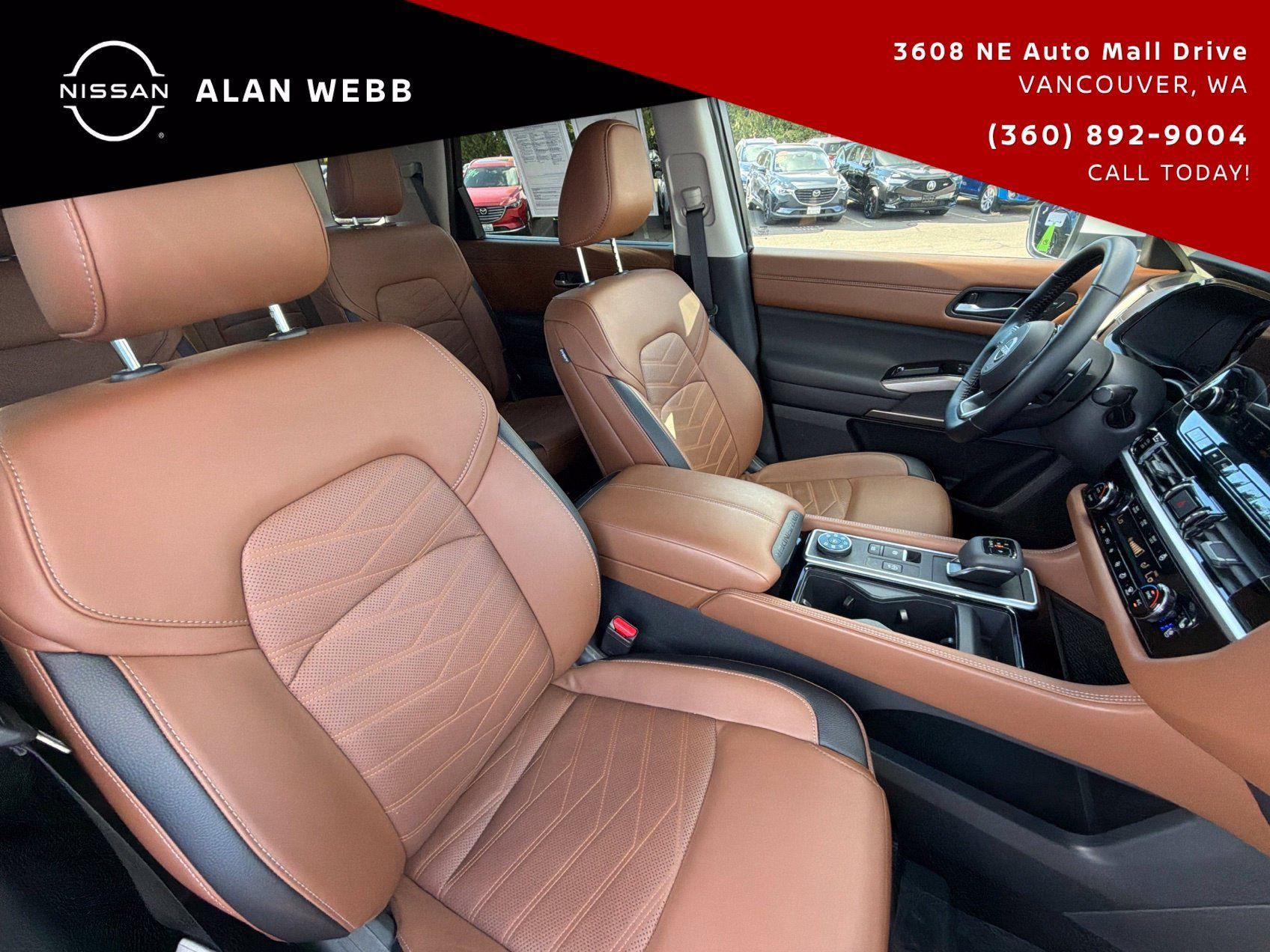 Used 2025 Nissan Pathfinder Platinum w/ Lighting Package (N93) AWD/4WD image 24