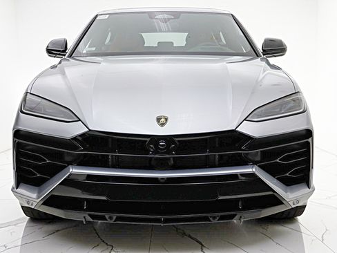 Used 2026 Lamborghini Urus SE AWD/4WD image 19