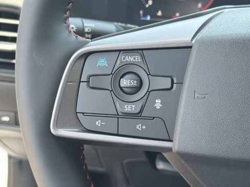 New 2026 Nissan Sentra SR w/ SR Premium Package FWD image 11