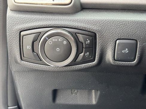 Used 2023 Ford Ranger XLT w/ Equipment Group 302A High image 16