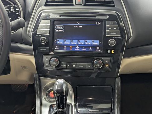 Used 2023 Nissan Maxima Platinum w/ Sport Mat Group image 12
