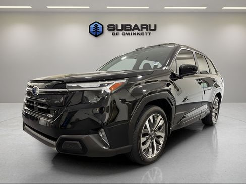 Certified 2025 Subaru Forester Touring AWD/4WD image 1