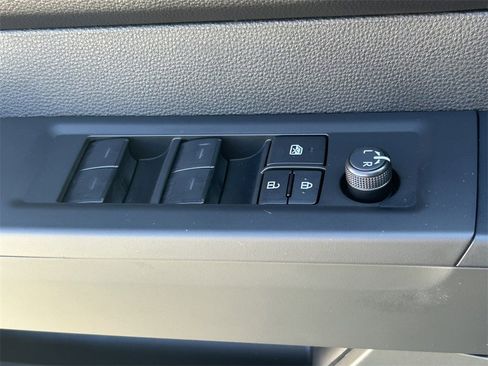 New 2026 Toyota Tundra SR image 17