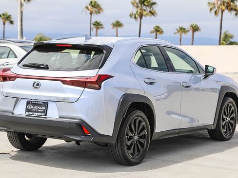 Used 2025 Lexus UX 300h FWD w/ Accessory Package (Z2) image 8