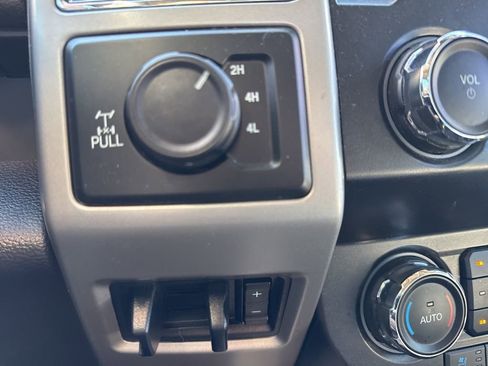 Certified 2021 Ford F250 Lariat w/ Lariat Ultimate Package image 20