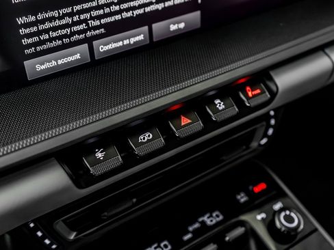 Certified 2024 Porsche 911 Targa 4S image 20