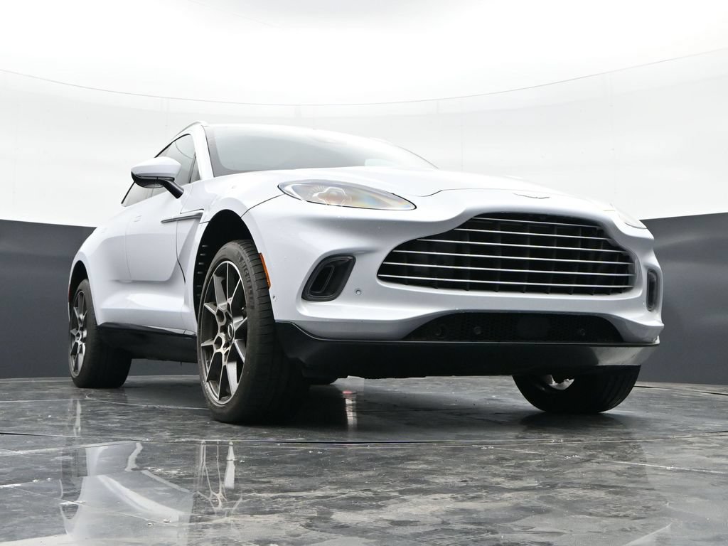 Used 2021 Aston Martin DBX AWD/4WD image 44