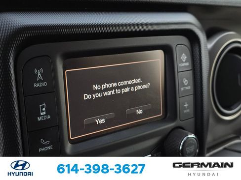 Used 2020 Jeep Gladiator Sport w/ Quick Order Package 24S AWD/4WD image 29