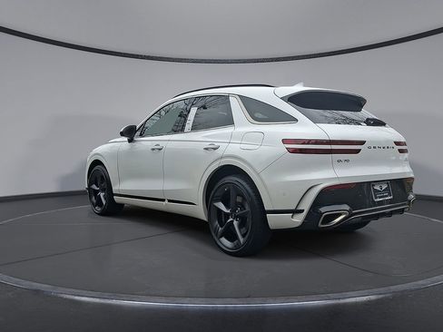 New 2026 Genesis GV70 2.5T Sport Prestige AWD/4WD image 11