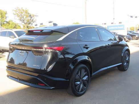 Used 2023 Nissan Ariya FWD image 6