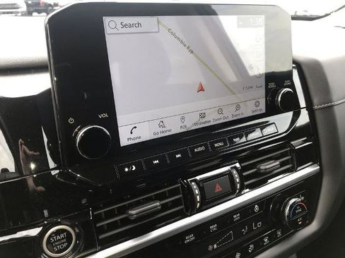 Certified 2023 Nissan Pathfinder SL AWD/4WD image 18