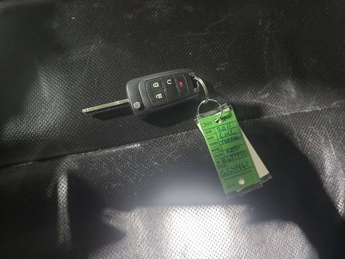 Used 2011 GMC Terrain SLT FWD image 27