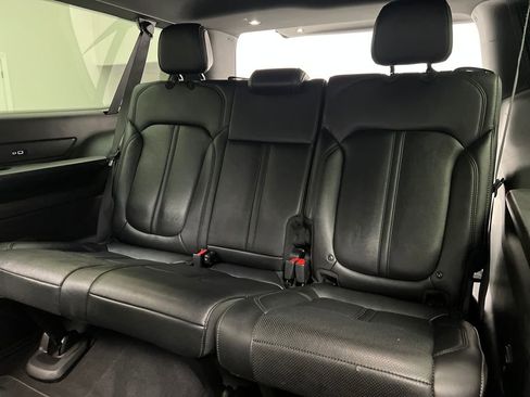 Used 2024 Jeep Wagoneer L Series II image 36